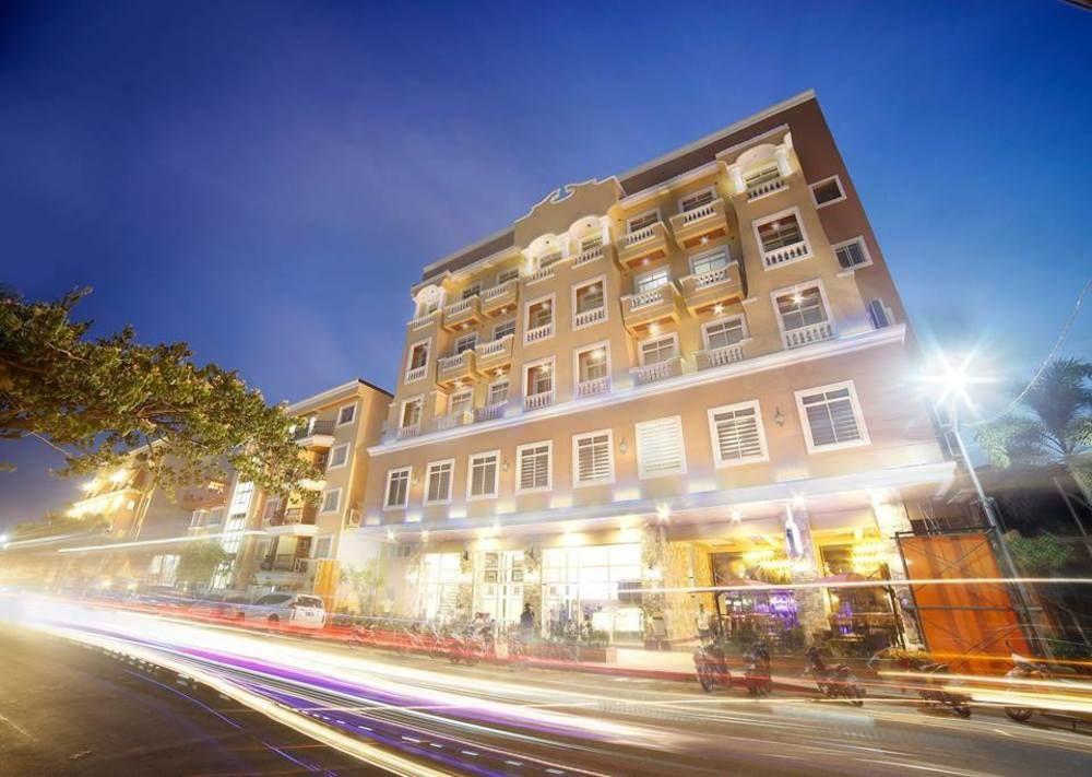 Villa Caceres Hotel Нага Екстер'єр фото